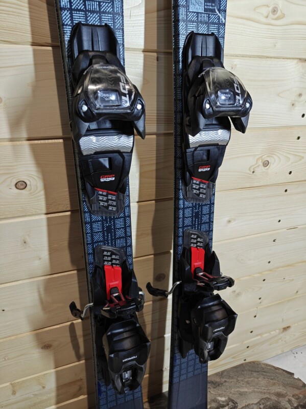 LYŽE VOLKL FLAIR 7.2 137CM